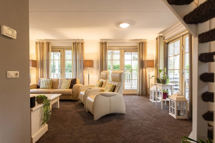 Foto 8 van Wevelsweg 1