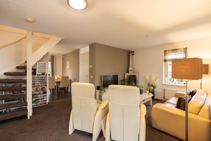 Foto 9 van Wevelsweg 1