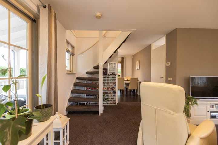 Foto 13 van Wevelsweg 1