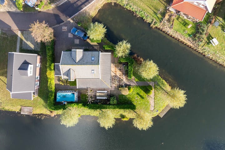 Foto 53 van Wevelsweg 1