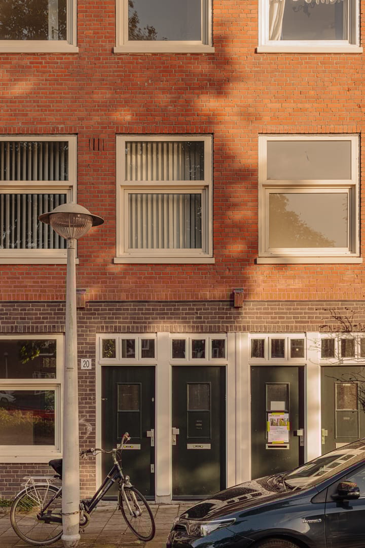 Foto 4 van Admiralengracht 20-2