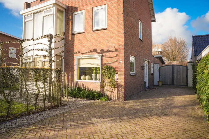 Photo 52 of Rozenstraat 4