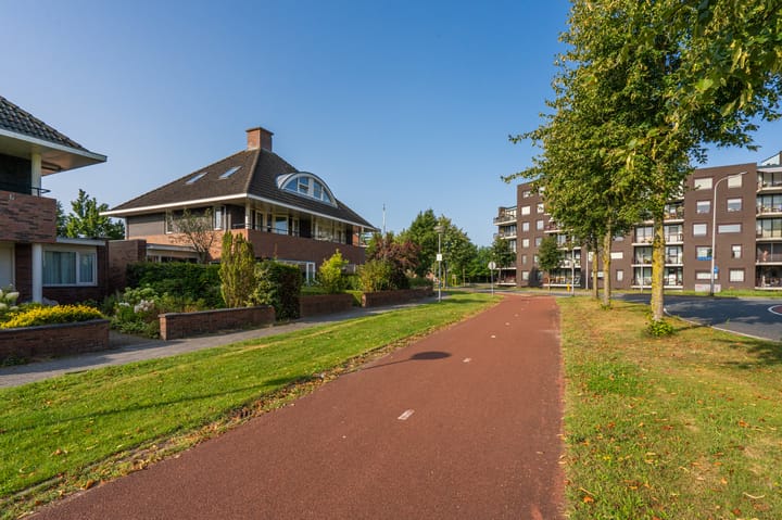 Photo 7 of Caro van Eyckweg 9