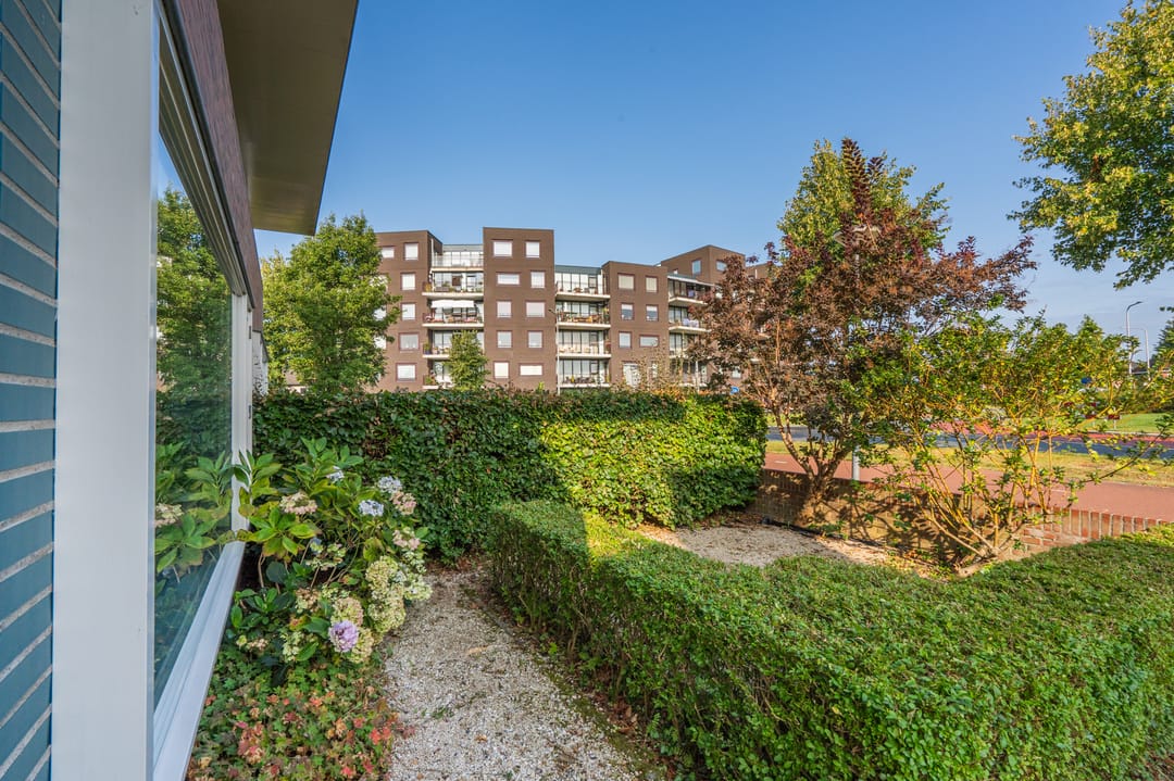 Foto 8 van Caro van Eyckweg 9