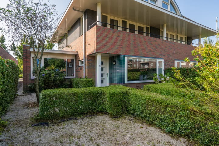 Photo 6 of Caro van Eyckweg 9