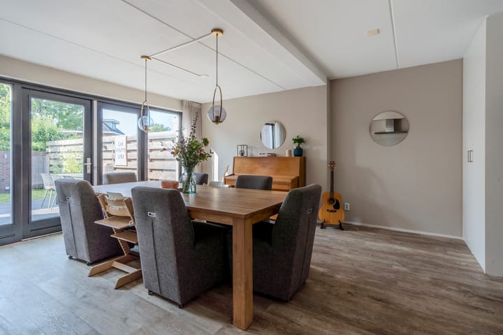 Photo 18 of Caro van Eyckweg 9