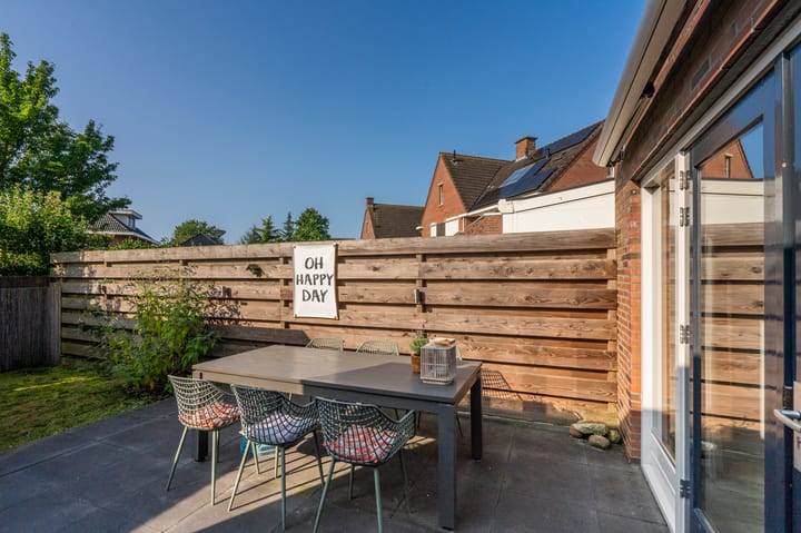 Photo 27 of Caro van Eyckweg 9