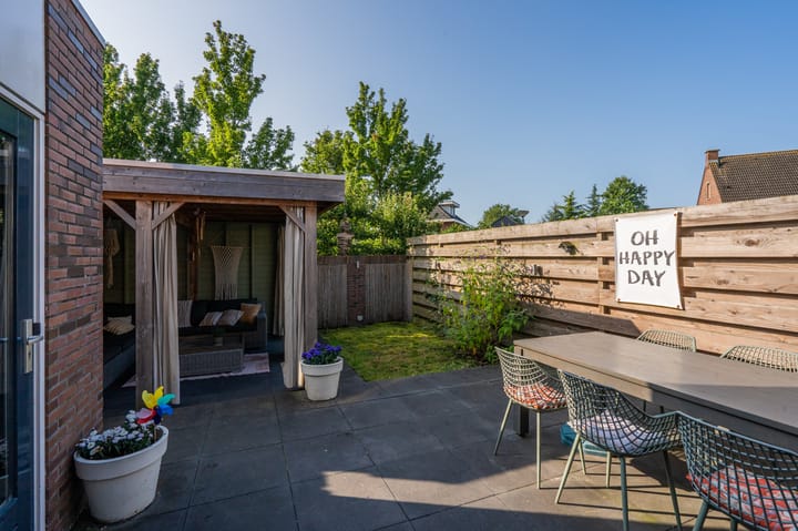 Photo 28 of Caro van Eyckweg 9