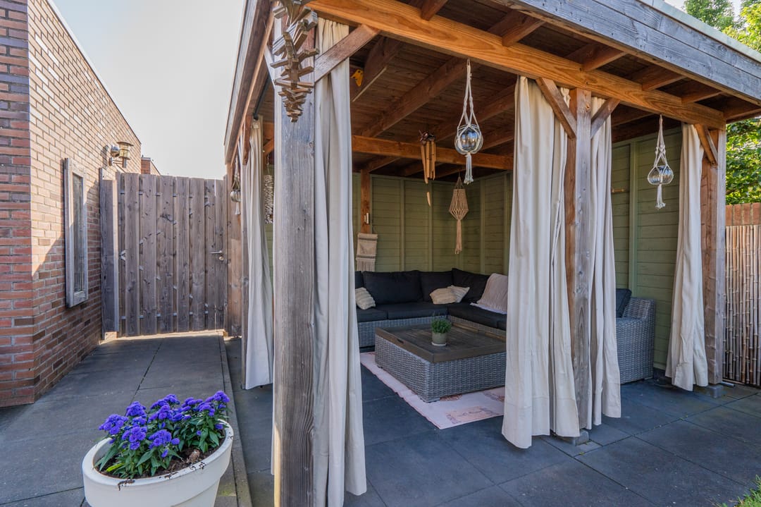 Foto 31 van Caro van Eyckweg 9