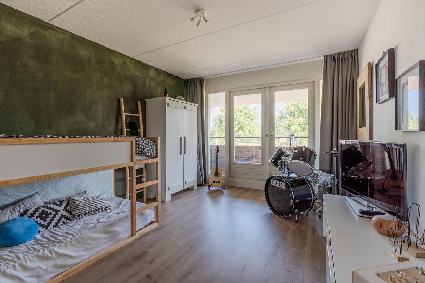 Foto 34 van Caro van Eyckweg 9