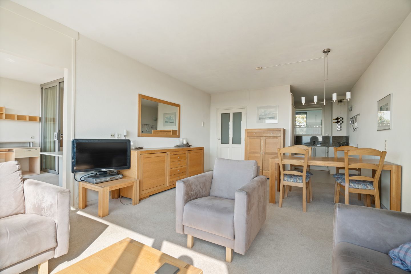 Foto 10 van Overzicht 82