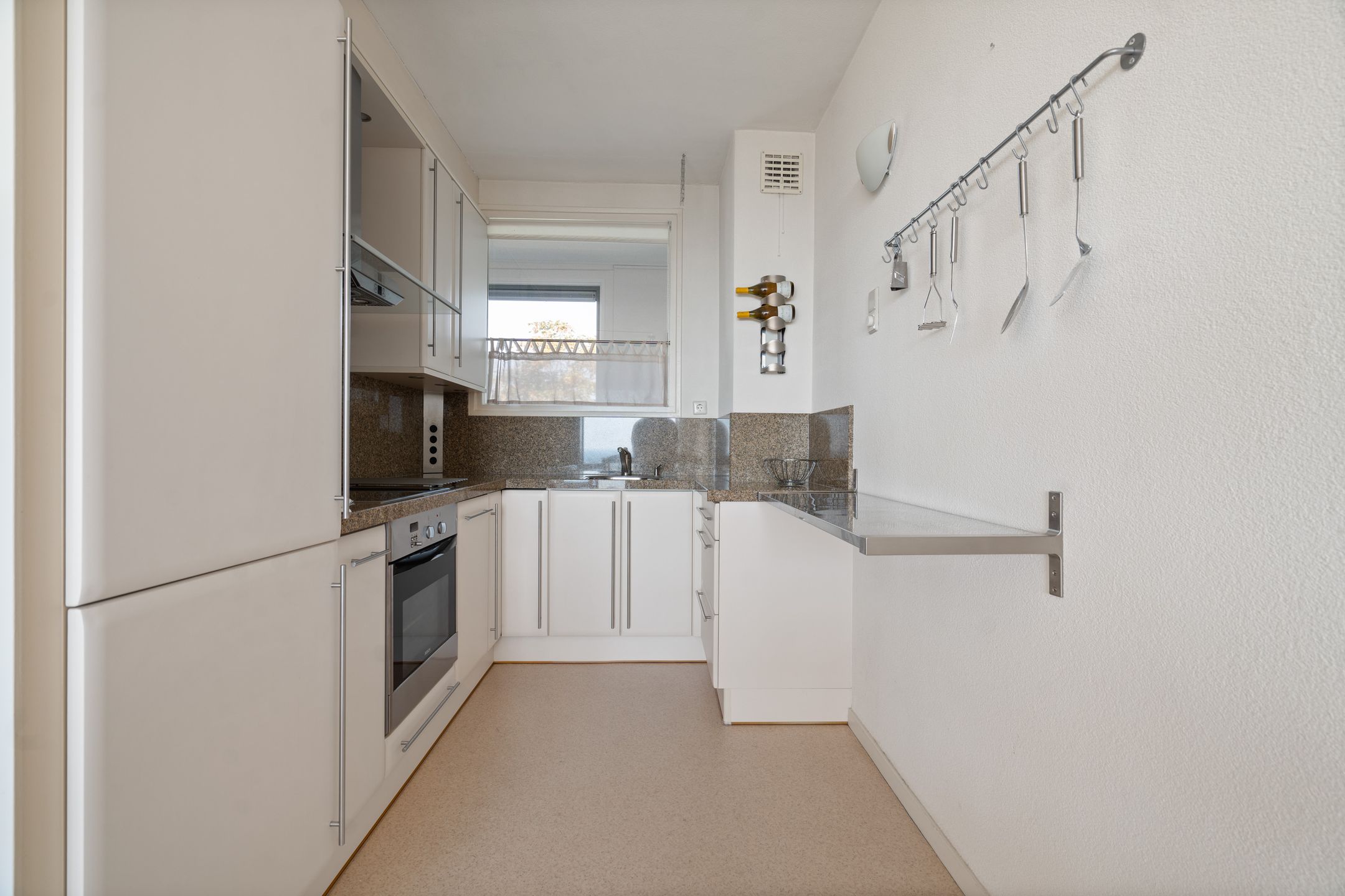 Foto 12 van Overzicht 82