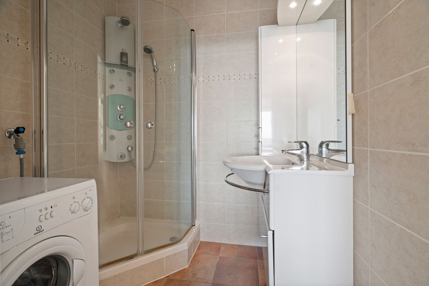 Foto 25 van Overzicht 82