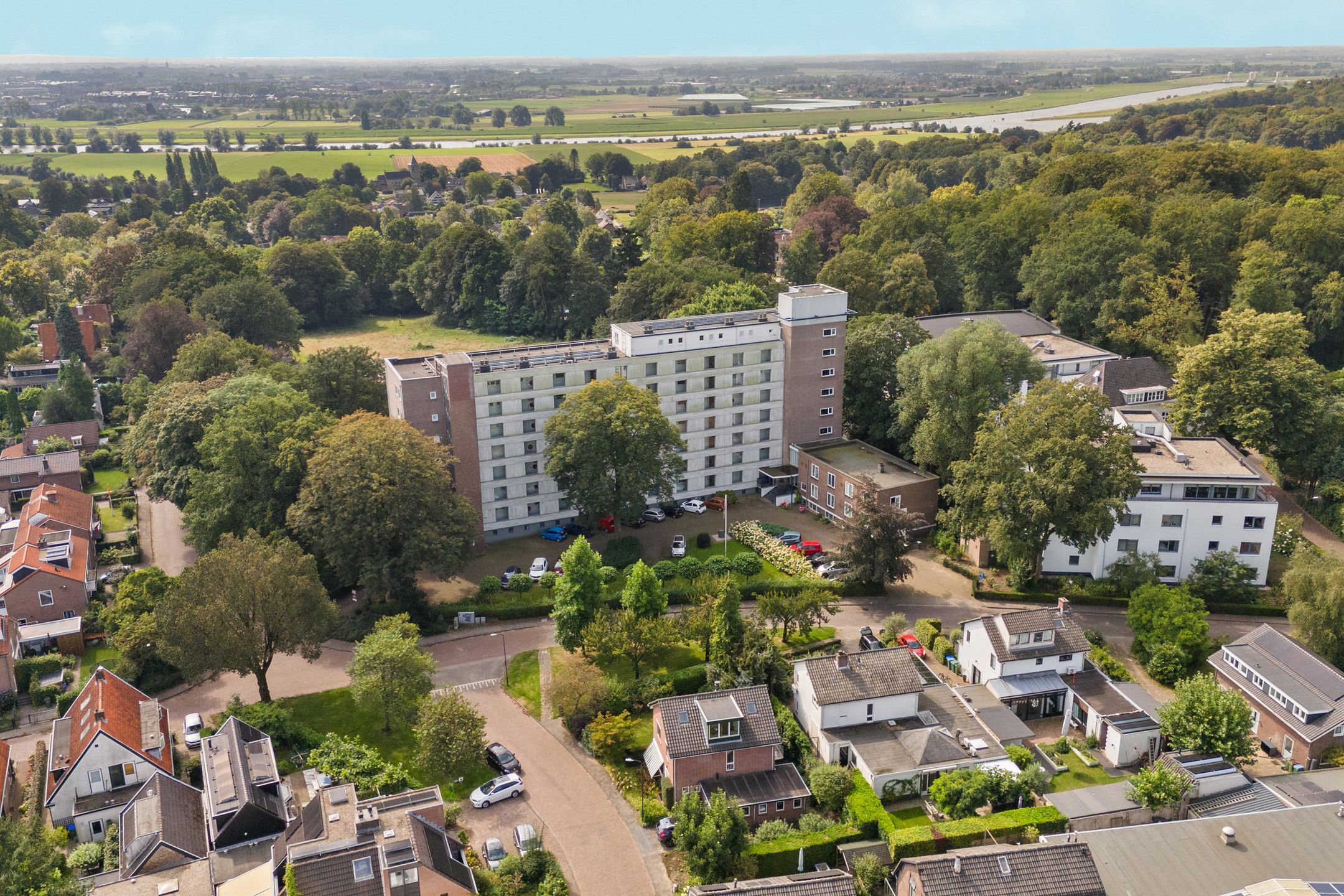 Foto 30 van Overzicht 82