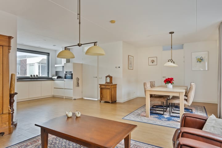 Foto 3 van Burgemeester Breukelstraat 8