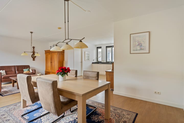 Foto 14 van Burgemeester Breukelstraat 8