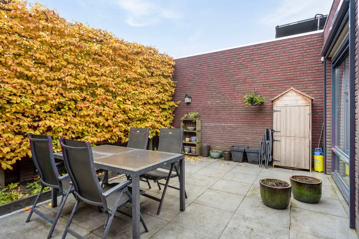 Foto 29 van Burgemeester Breukelstraat 8