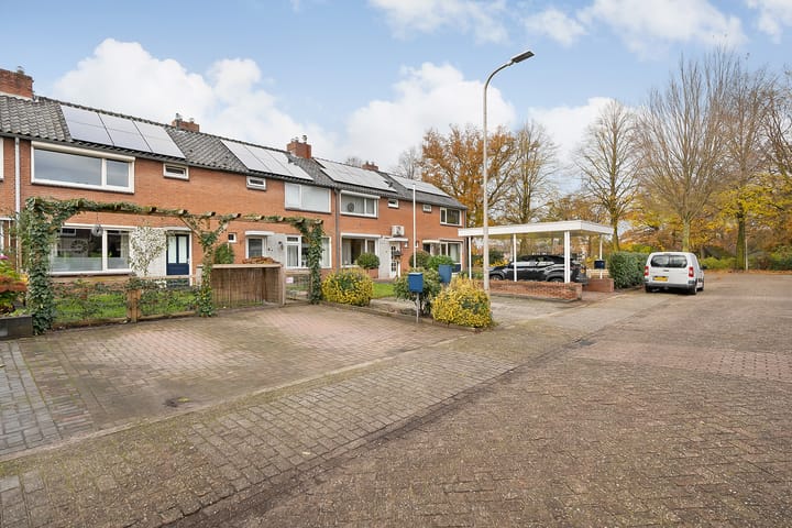 Foto 2 van J. Vermeerstraat 6