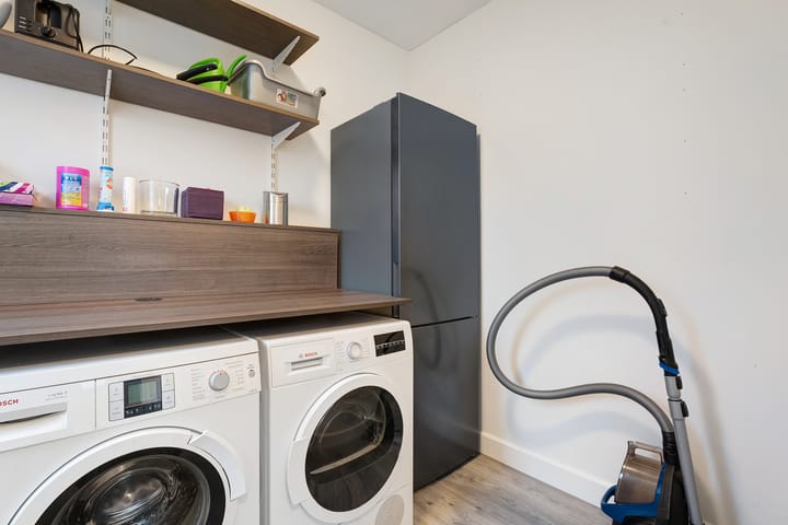 Foto 23 van J. Vermeerstraat 6