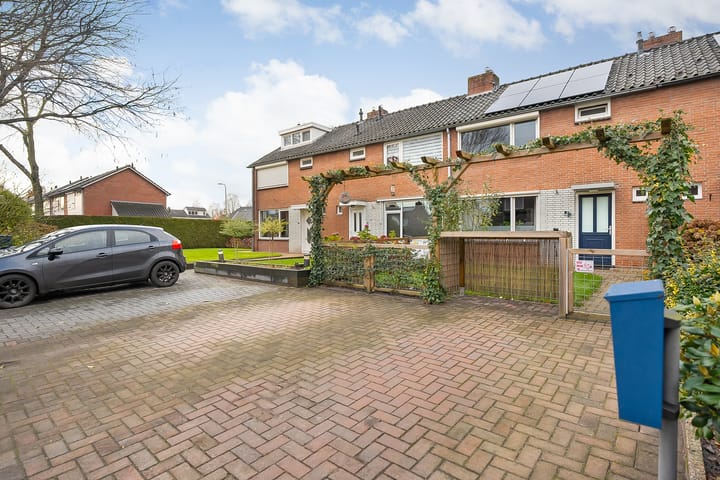 Foto 38 van J. Vermeerstraat 6