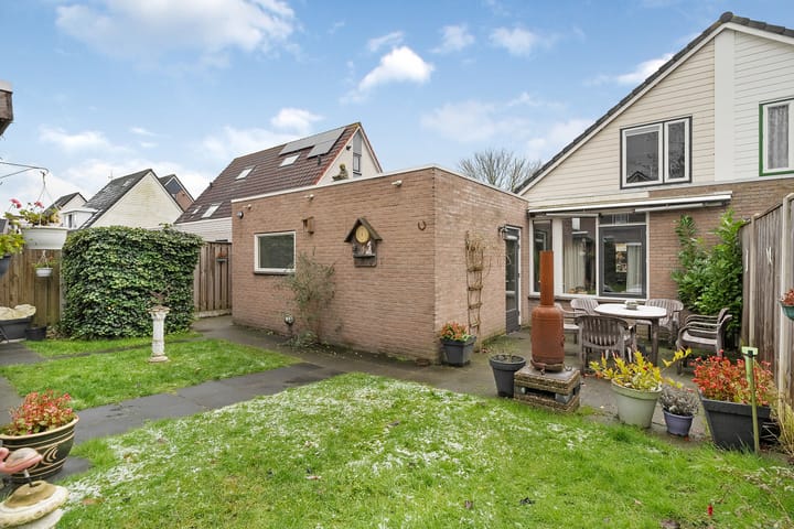 Foto 32 van Eendekroos 23