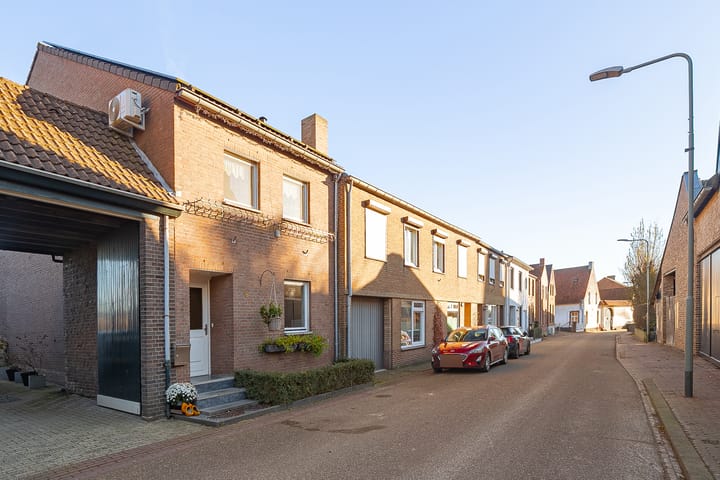 Photo 23 of Klompenstraat 9