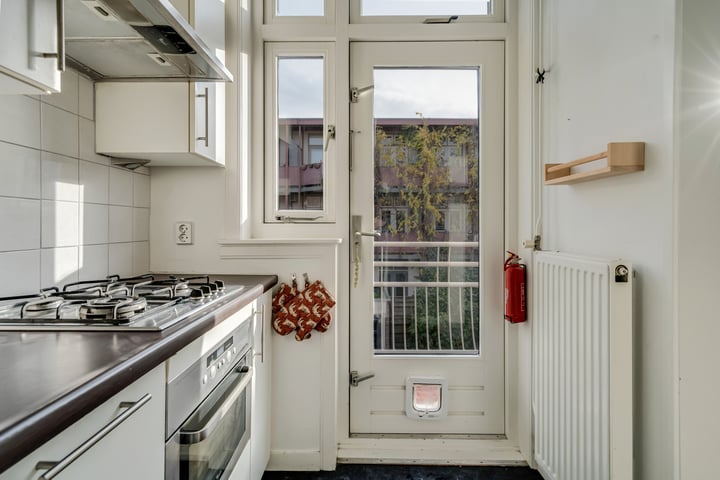 Bekijk foto 15 van Alblasstraat 6-BS