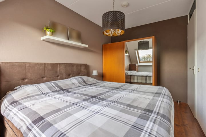 Foto 18 van Menkarstraat 21