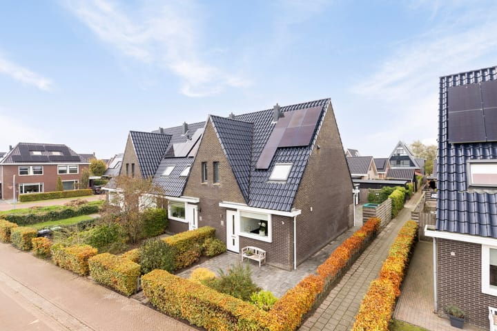 Foto 31 van Menkarstraat 21