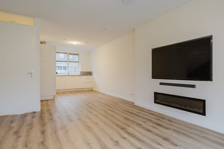 Foto 13 van Botter 11