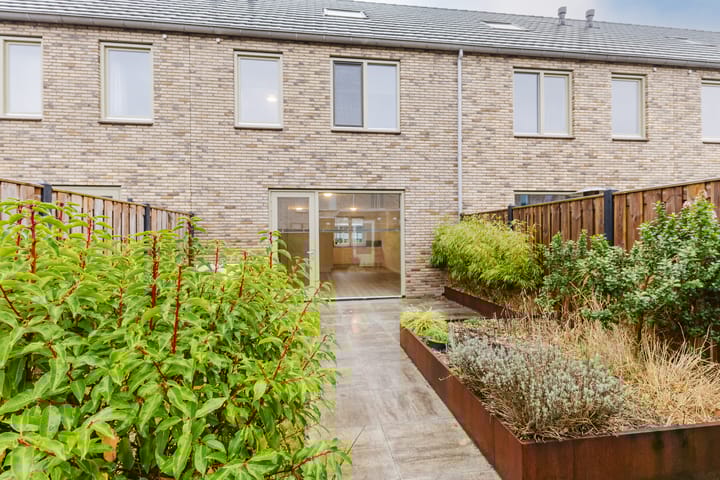 Foto 30 van Botter 11