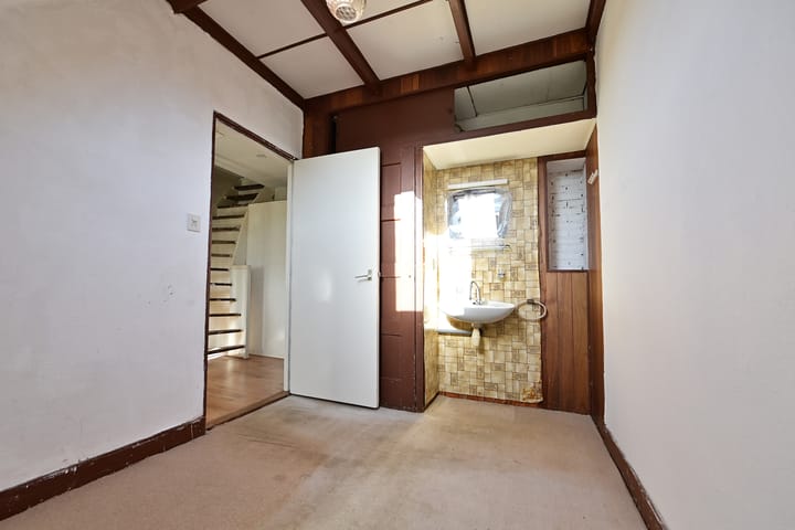 Photo 10 of Kloosterstraat 64-A