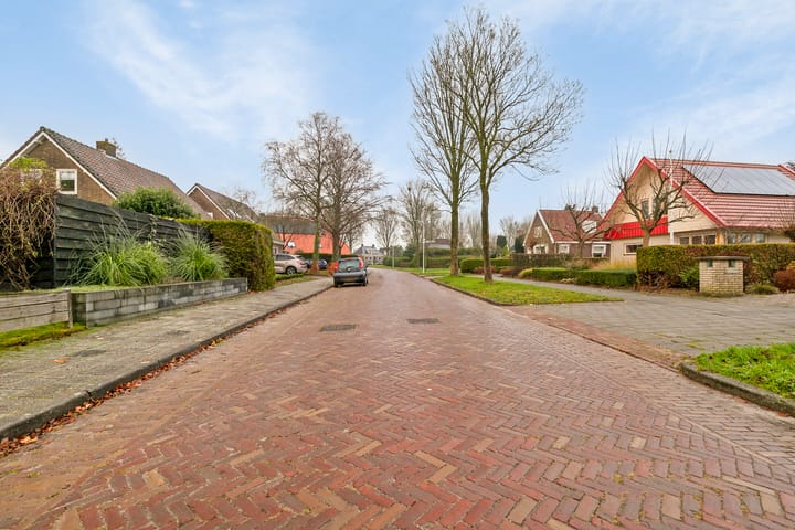 Foto 5 van Ir CM van der Slikkeleane 7-C