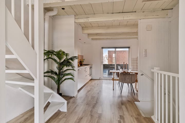 Foto 16 van Westvoorstraat 13