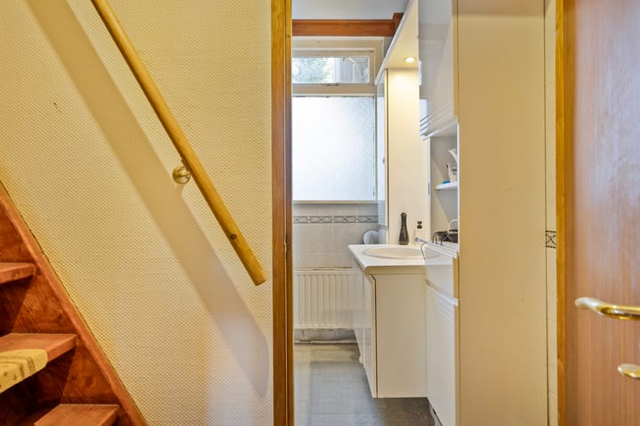 Foto 23 van Comm d Vos v Steenwijklaan 74