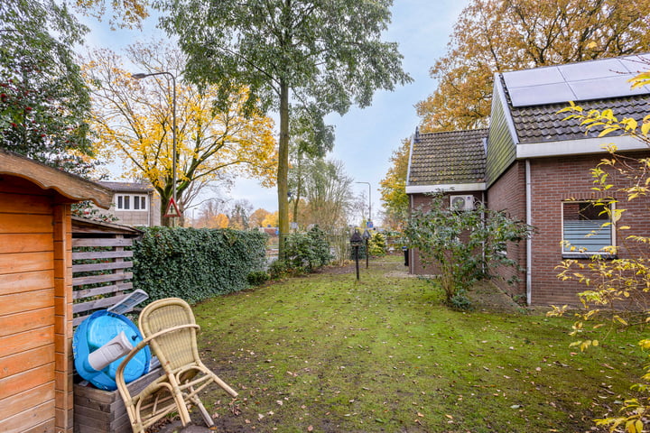 Bekijk foto 34 van Comm d Vos v Steenwijklaan 74