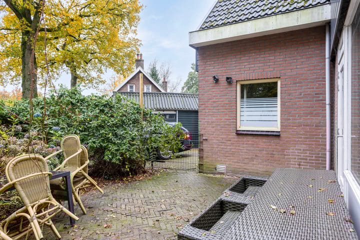 Foto 40 van Comm d Vos v Steenwijklaan 74