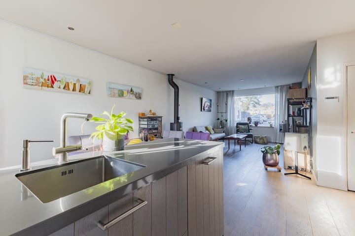 Foto 18 van Julianaweg 38