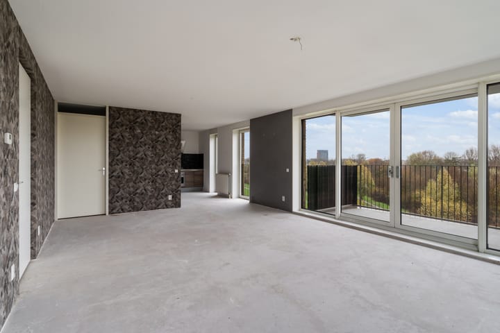 Foto 11 van van Maanenstraat 100