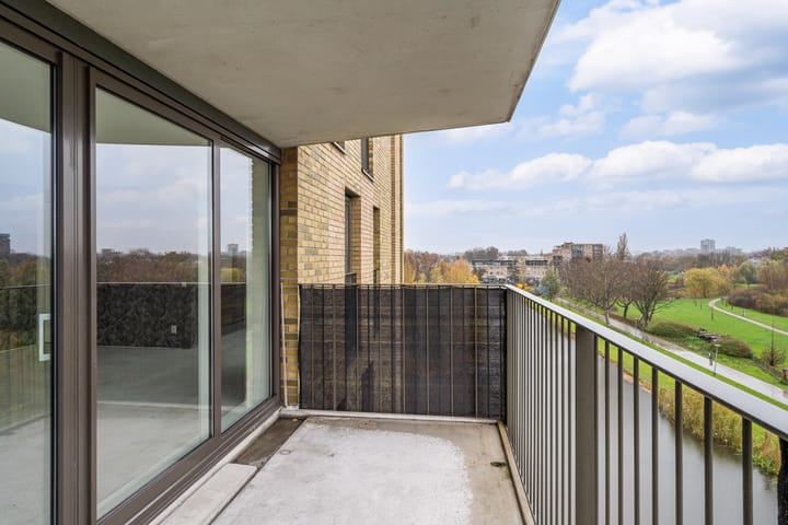 Foto 21 van van Maanenstraat 100