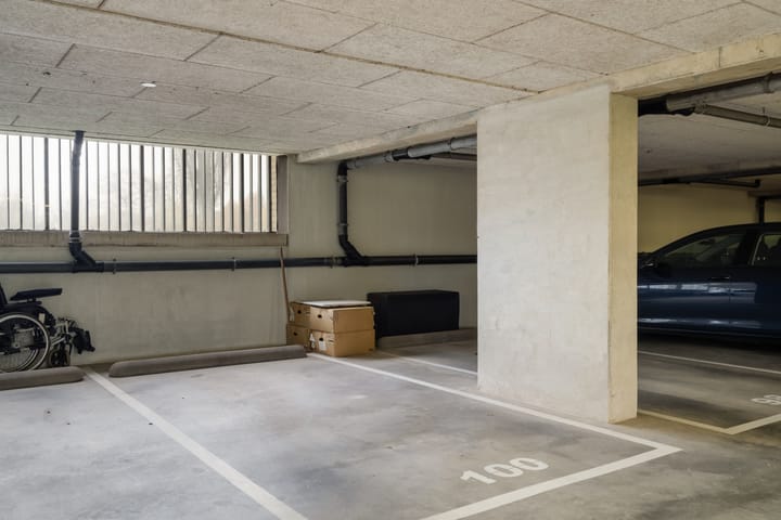 Foto 35 van van Maanenstraat 100