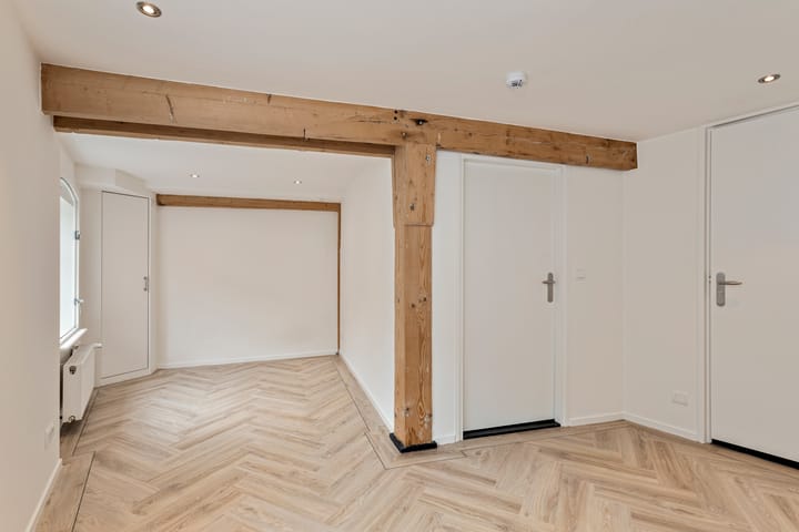 Foto 10 van Raamstraat 59