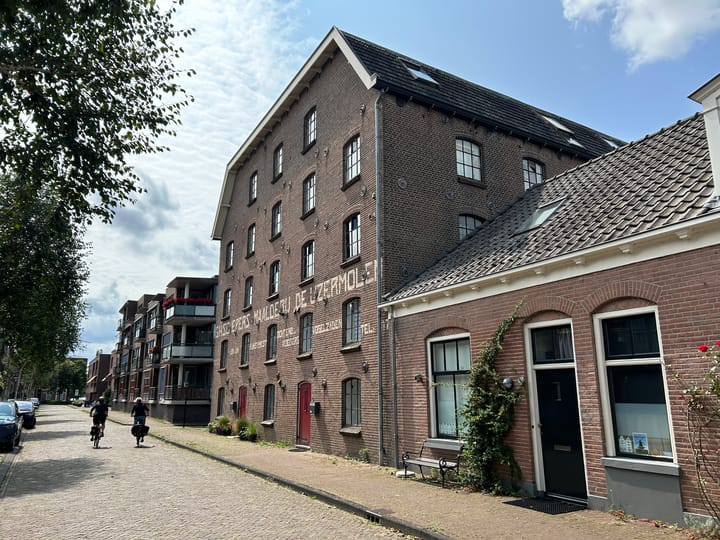 Foto 14 van Raamstraat 59