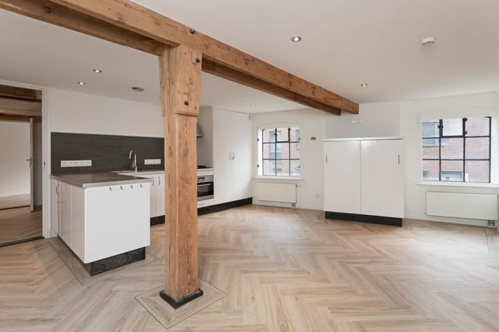 Foto 5 van Raamstraat 59