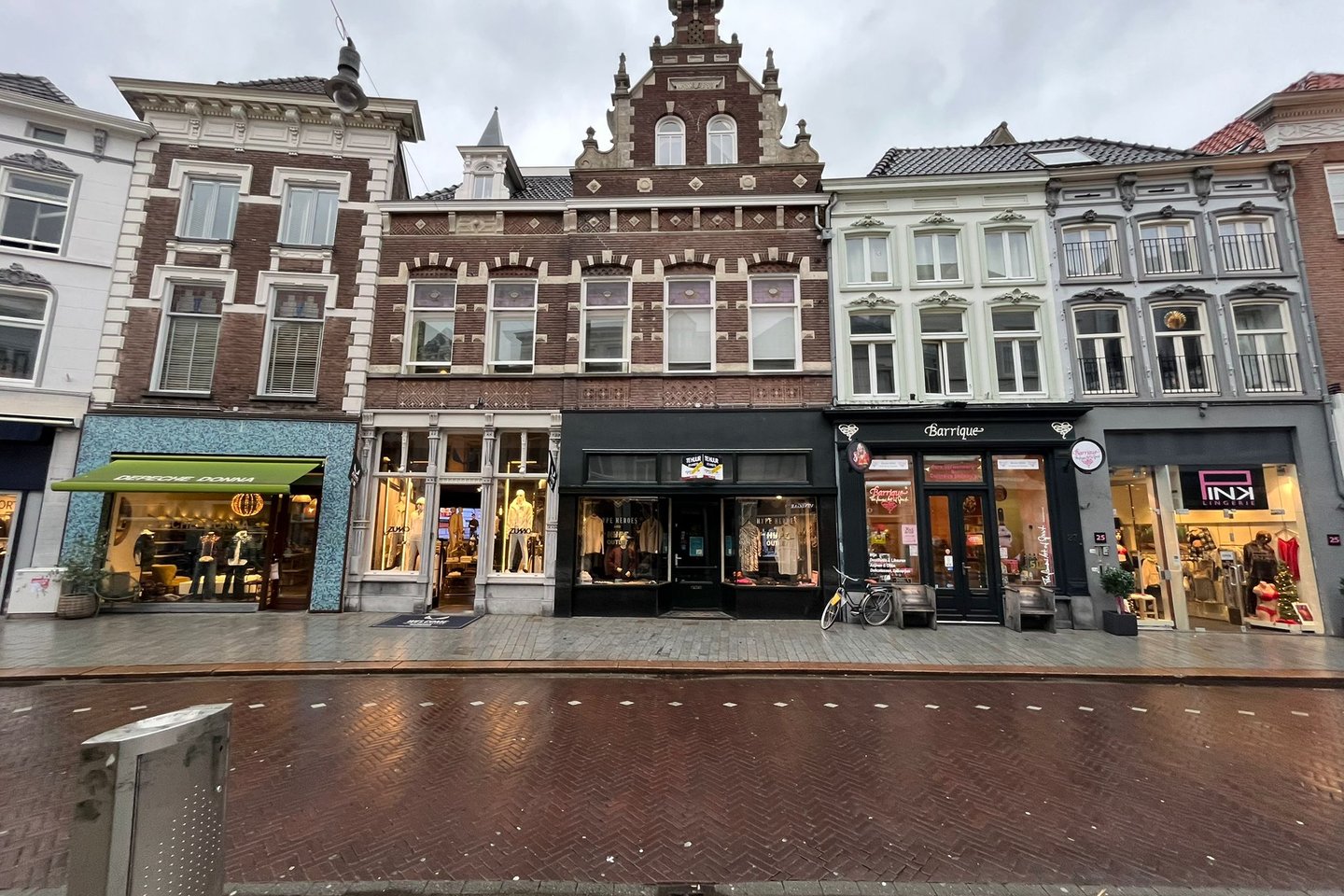 View photo 1 of Vughterstraat 29