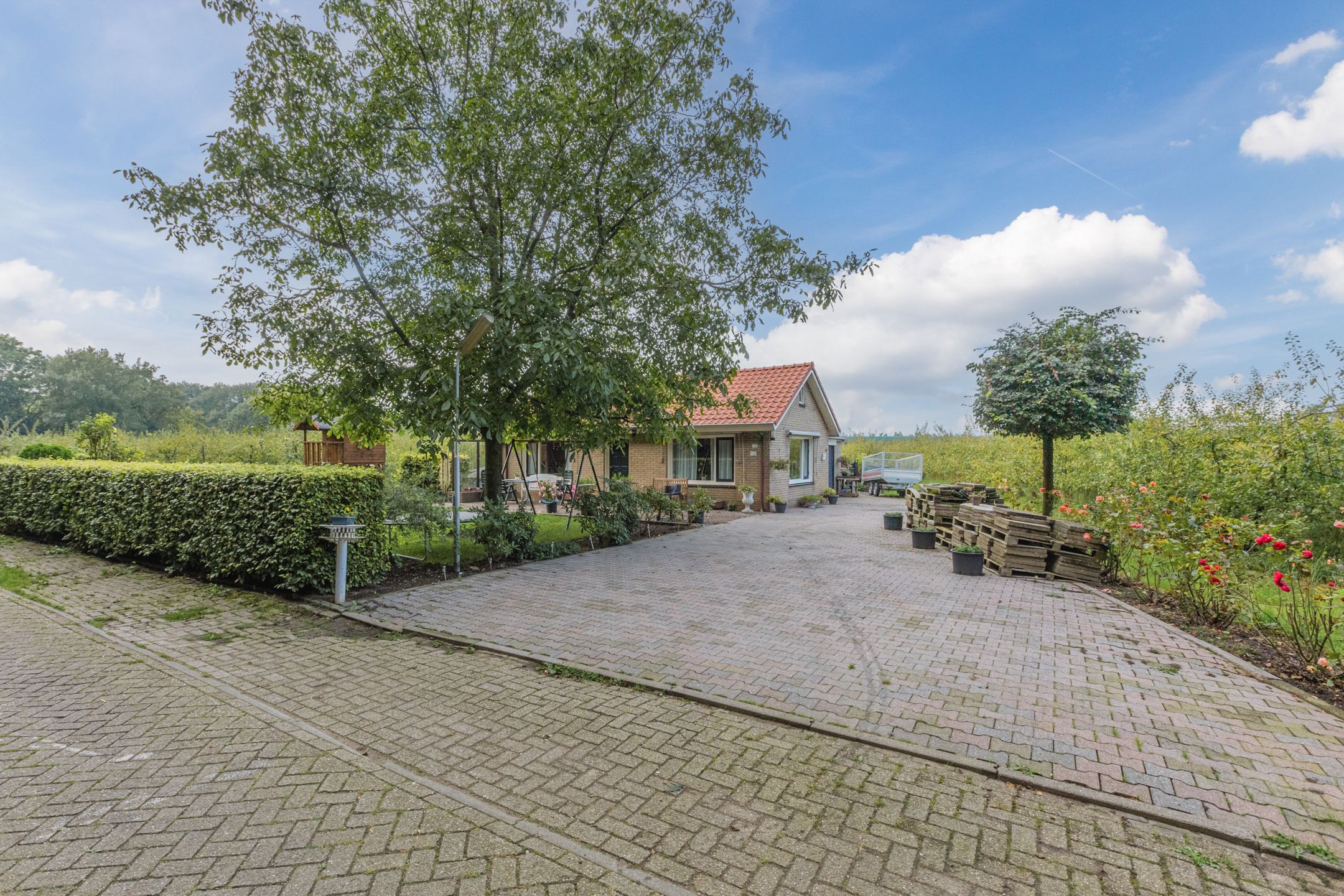 Foto 3 van Loenensestraat 1-A