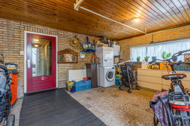 Foto 15 van Loenensestraat 1-A