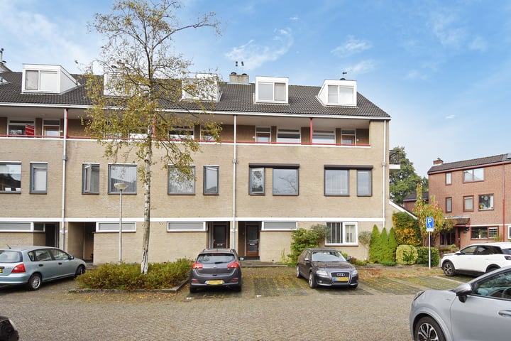 View photo 1 of Anna van Hensbeeksingel 333