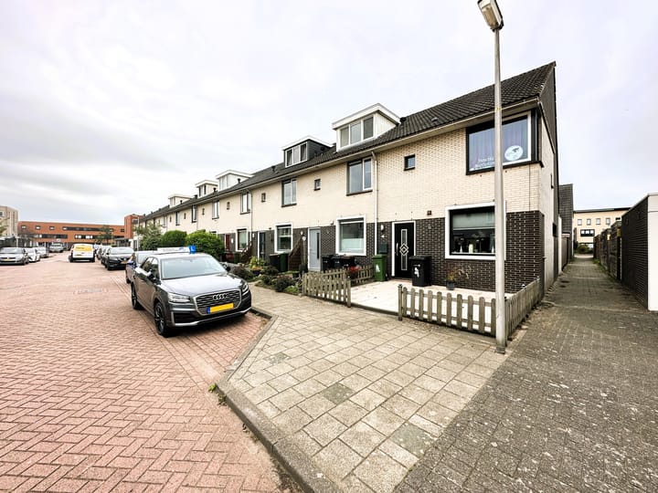 Foto 25 van Tobagostraat 19