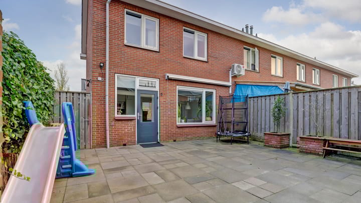 Foto 25 van Roemer Visscherstraat 2